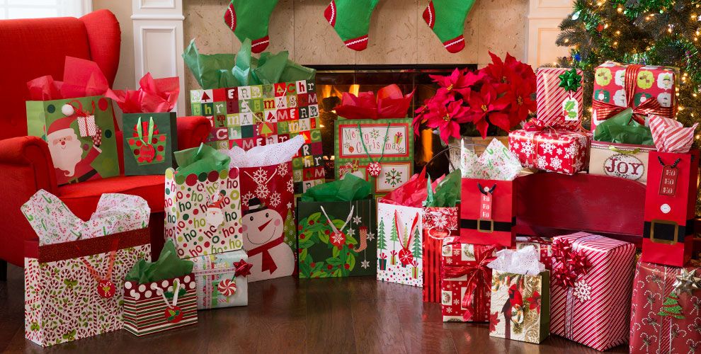 Christmas Gift Bags & Wrap 2