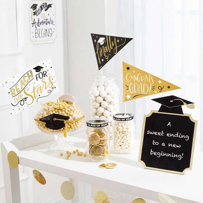 13 Easy Graduation Party Food Ideas For 2021 Party City