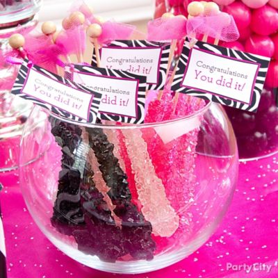 Graduation Candy Lei How To - Party City