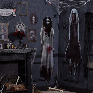 halloween haunted house decorations